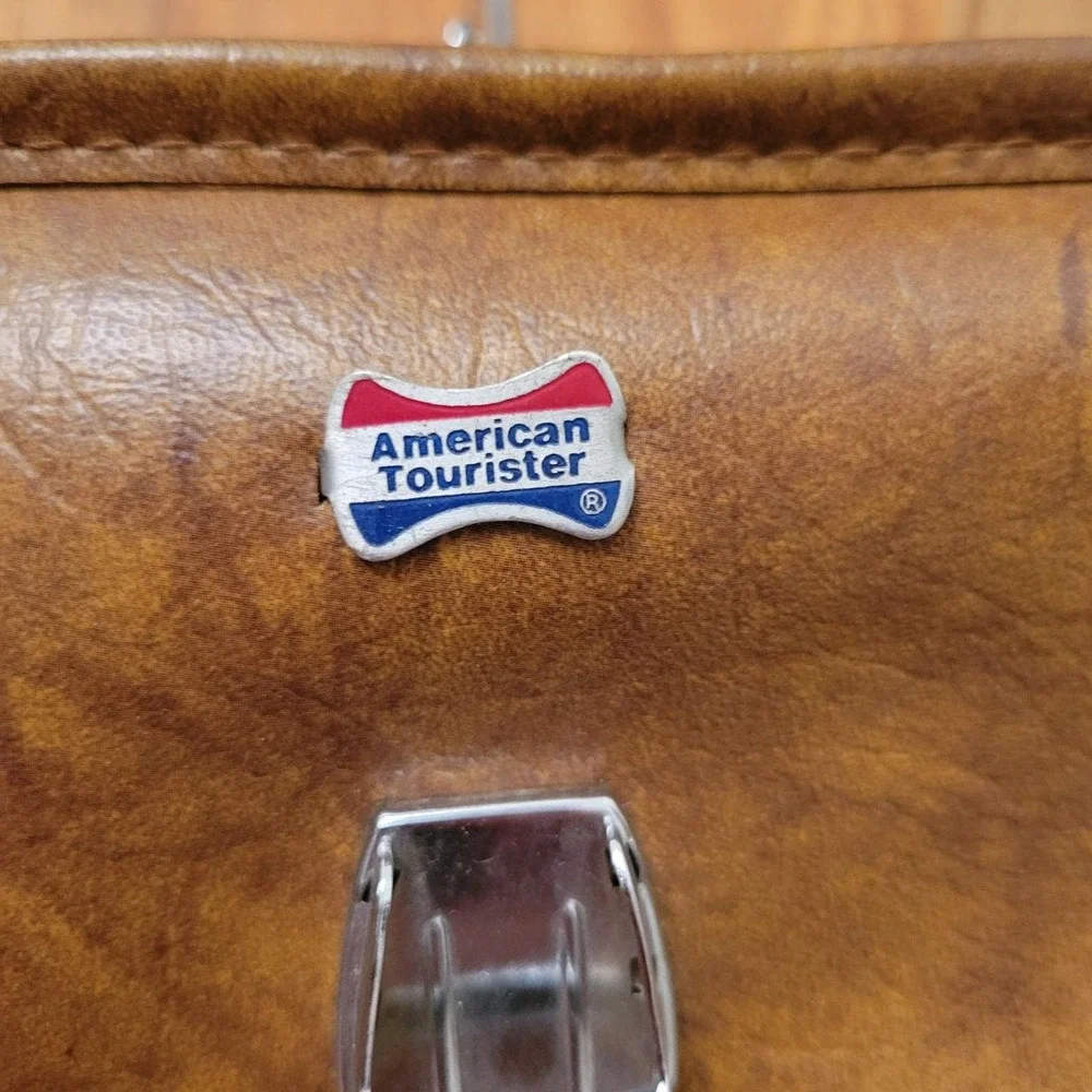 American Tourister Brown Leather Garment Bag Vintage‎ Suit Carrier Travel Keys